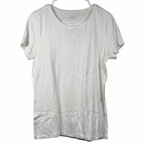 St. John’s Bay Women's Medium White Short Sleeve Crew Neck Essential Tee Shirt